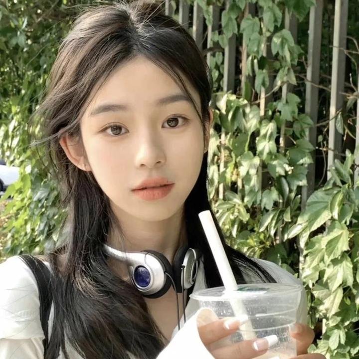 黎奥妮和她的爱人